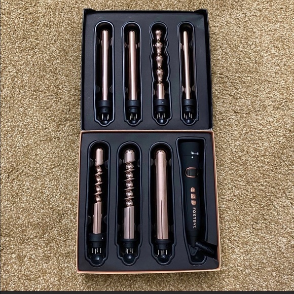 FoxyBae Rose Gold 7 in 1 Curling Wand - Picture 4 of 7
